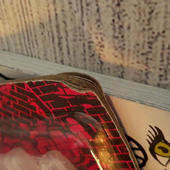 Monster High Activity Book Bundle: Sprayffiti Art and Doodle Book - Picture 8 of 16